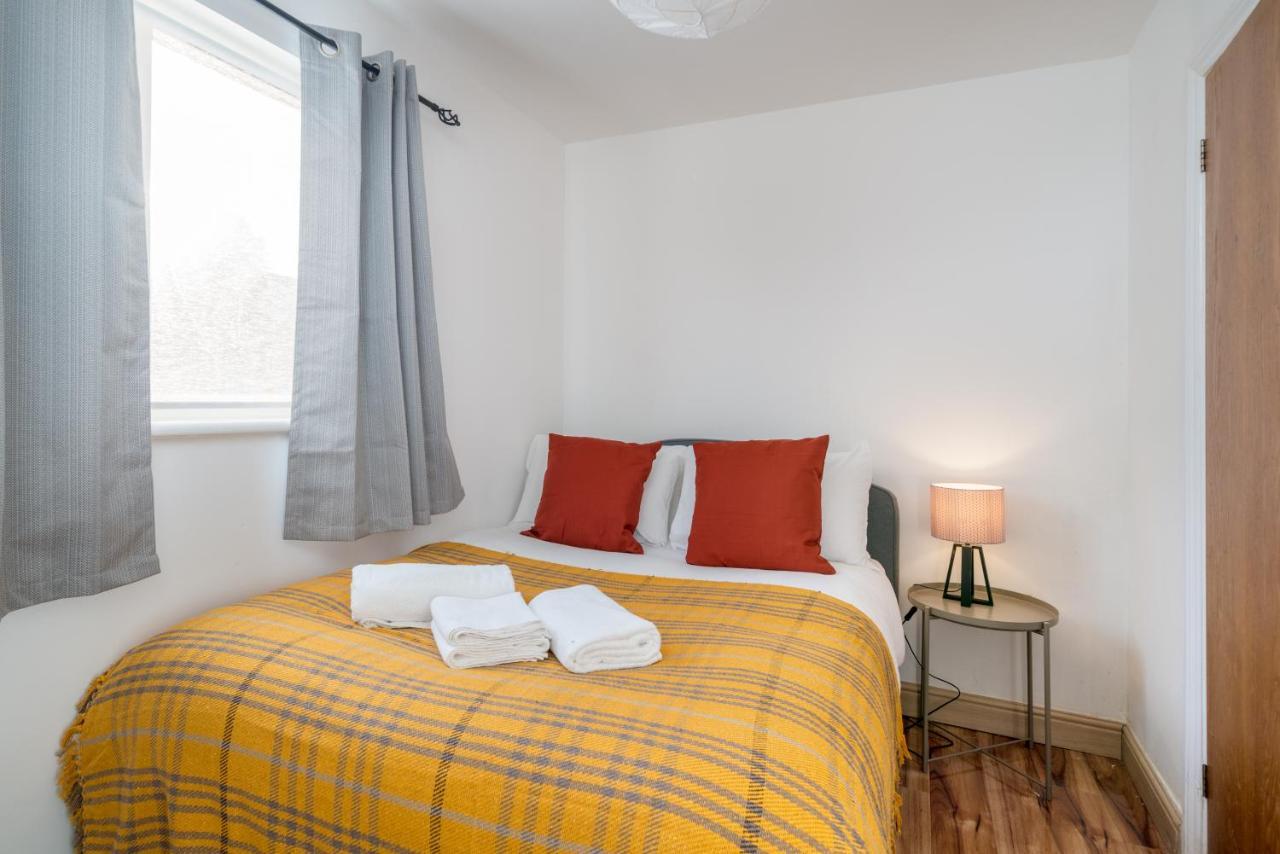 2 Bedroom Flat Near London Excel Dış mekan fotoğraf